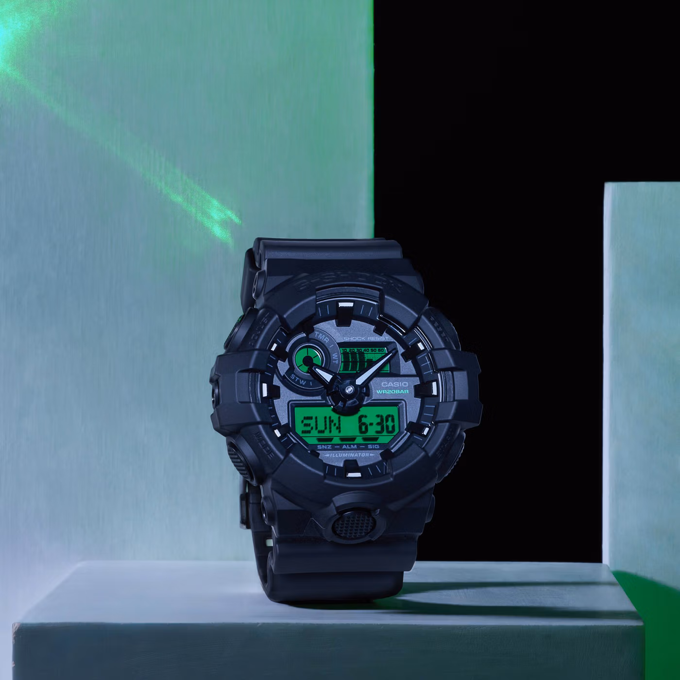 Casio GA-700BEG-1A