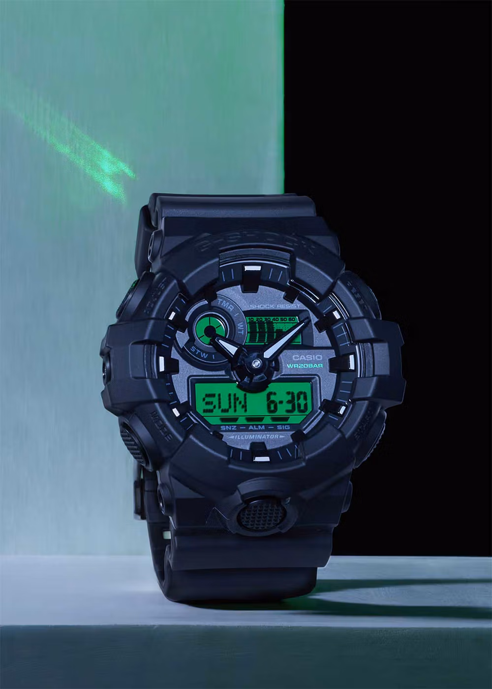 Casio GA-700BEG-1A