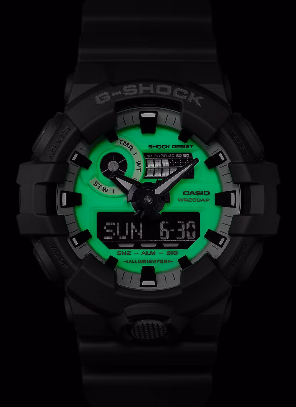 Casio GA-700HD-8A