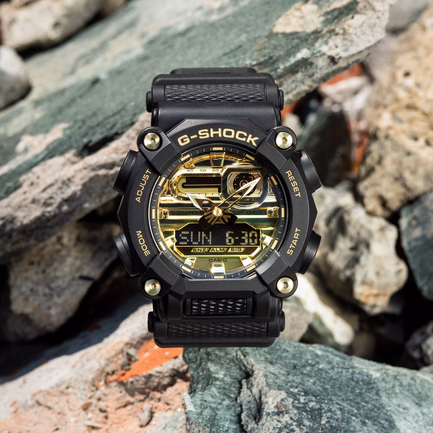 Casio GA-900AG-1A