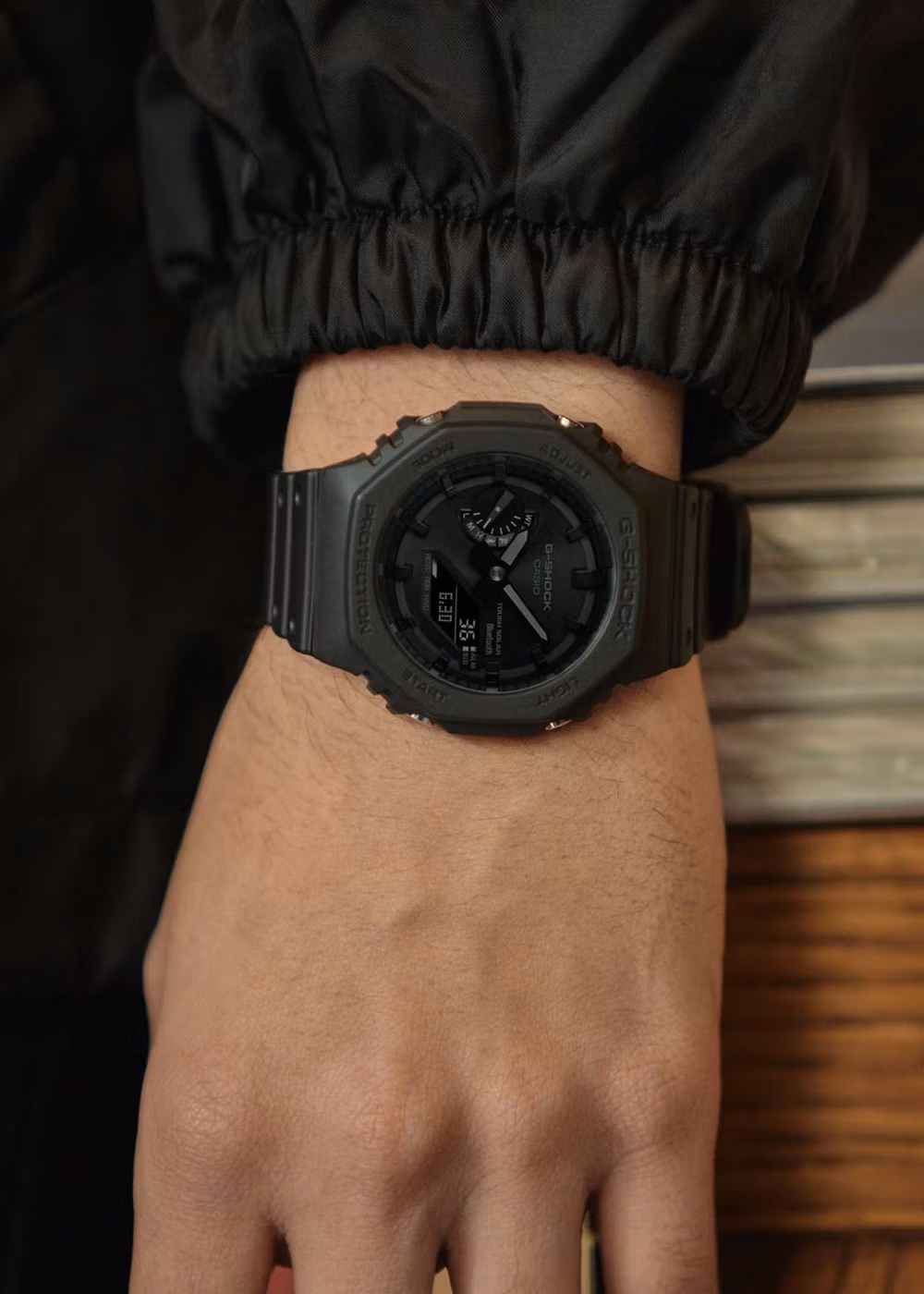Casio GA-B2100-1A1