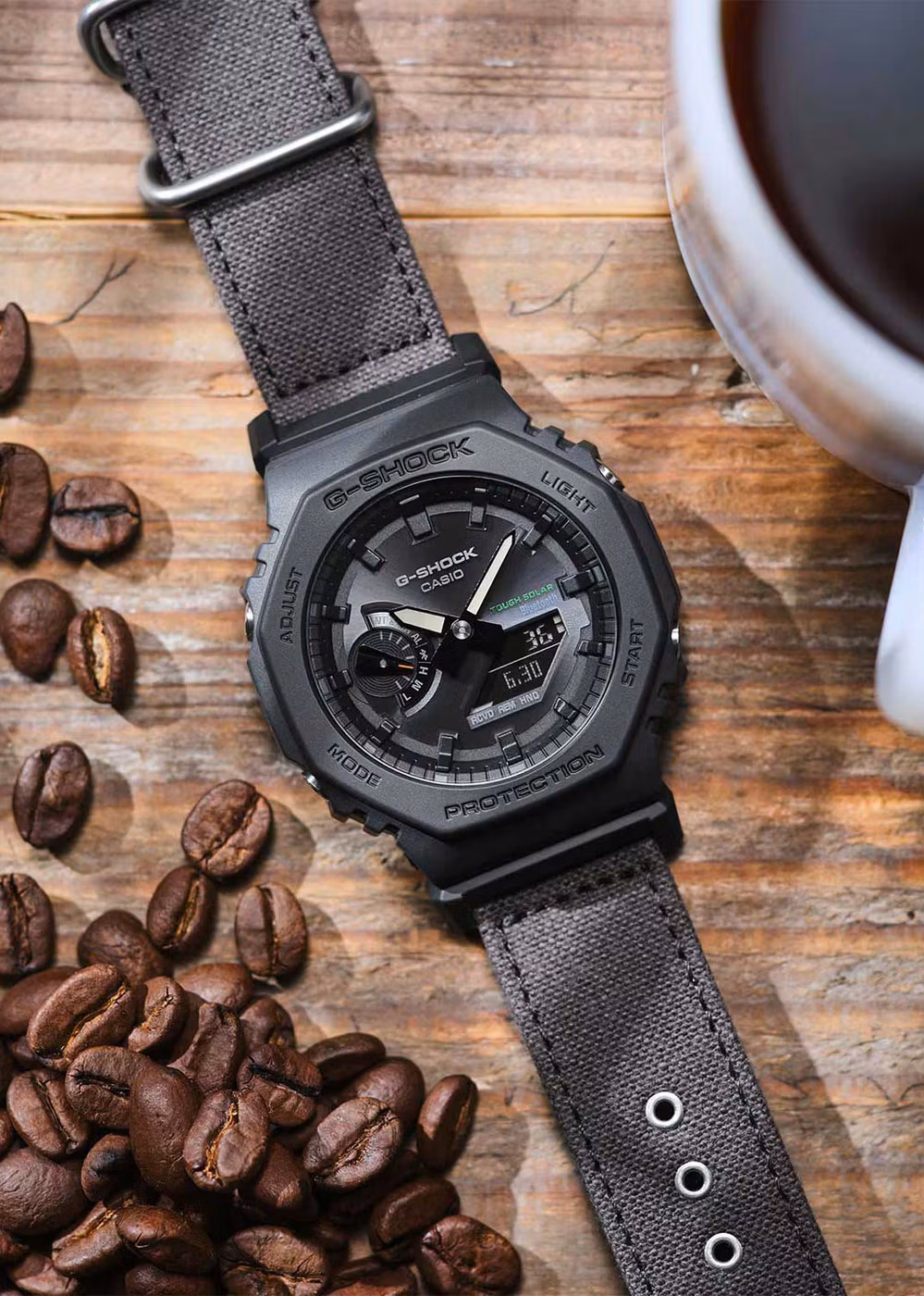 Casio GA-B2100CT-1A5