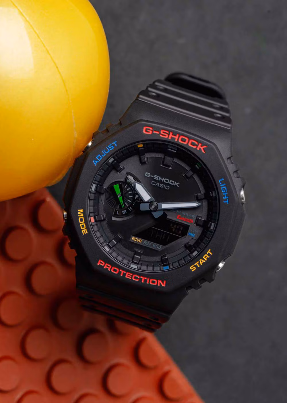 Casio GA-B2100FC-1A