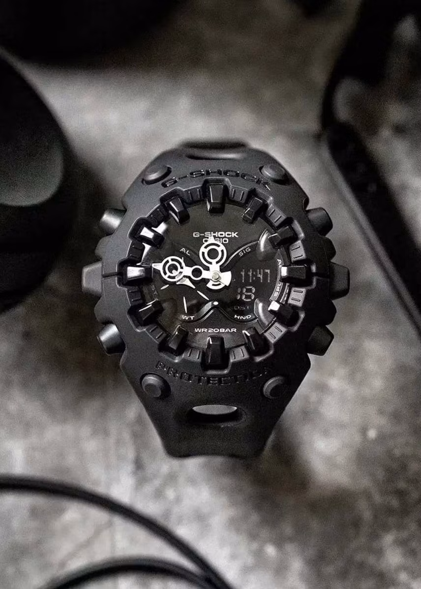 Casio GA-V01-1A