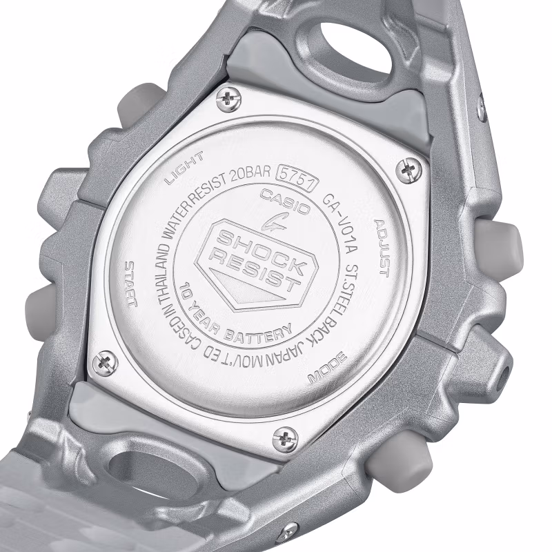 Casio GA-V01A-8A