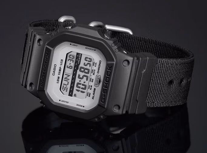 Casio GLS-5600CL-1