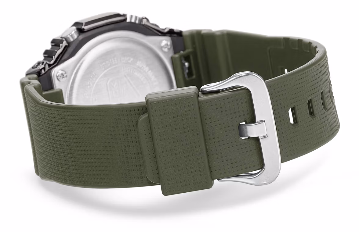 Casio GM-2100B-3A