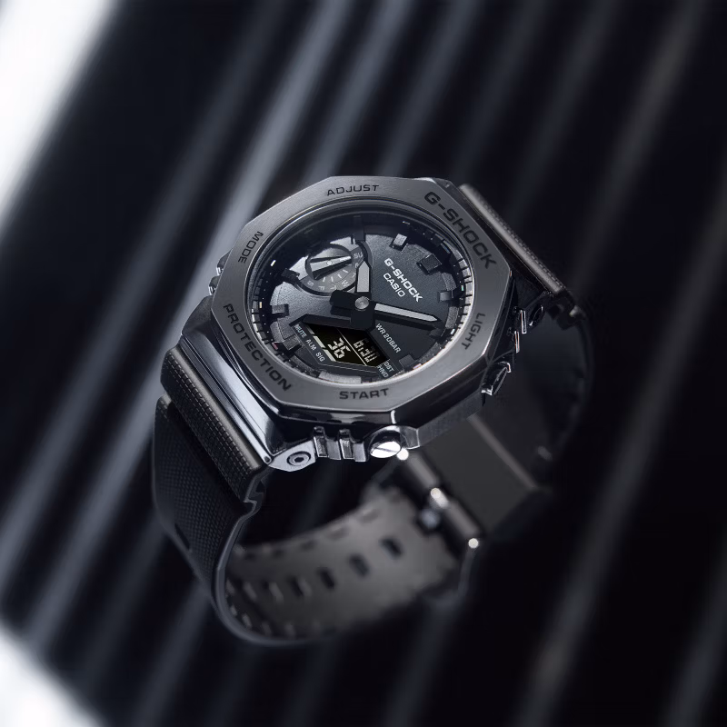 Casio GM-2100BB-1A