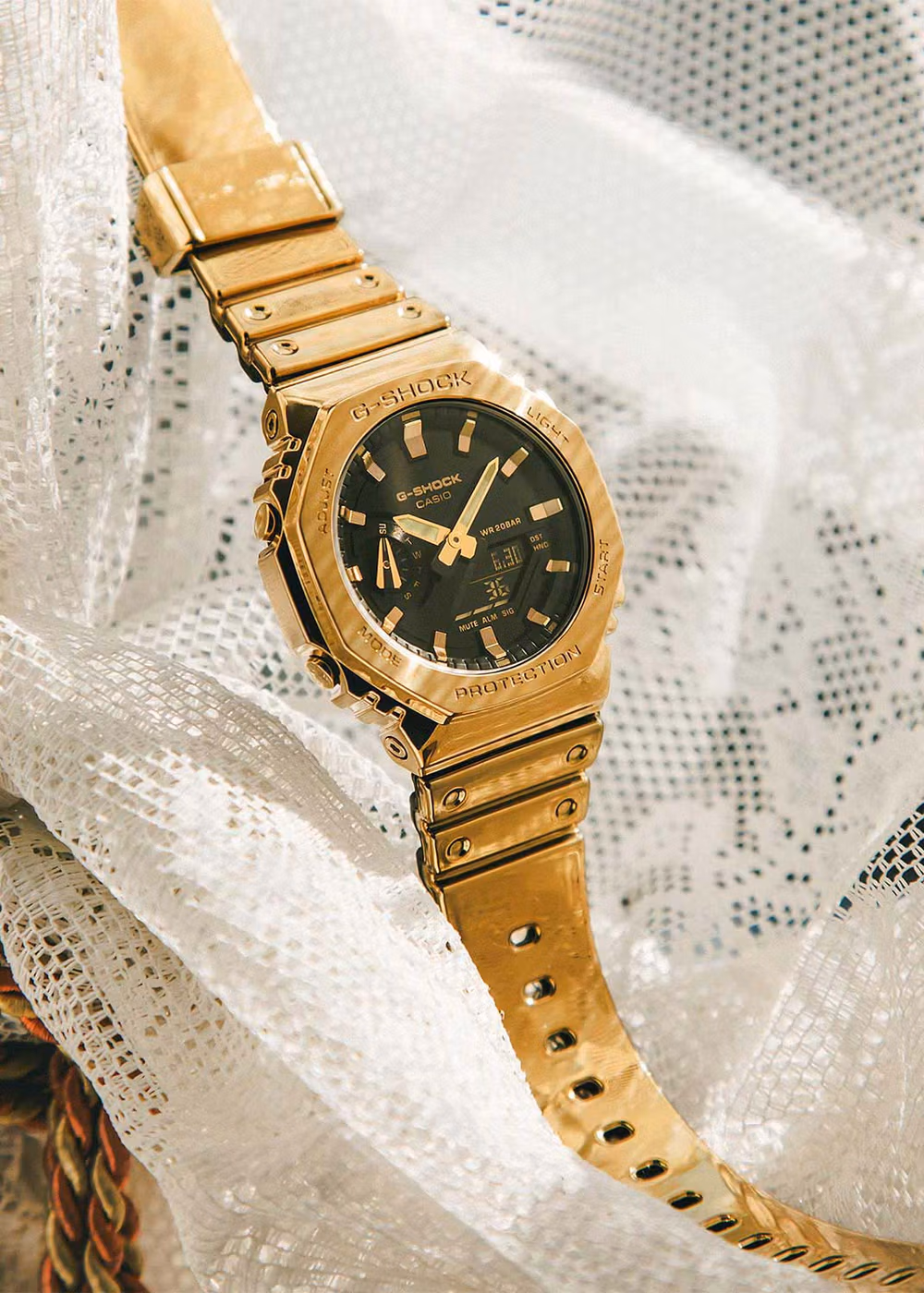 Casio GM-2100YMG-9A