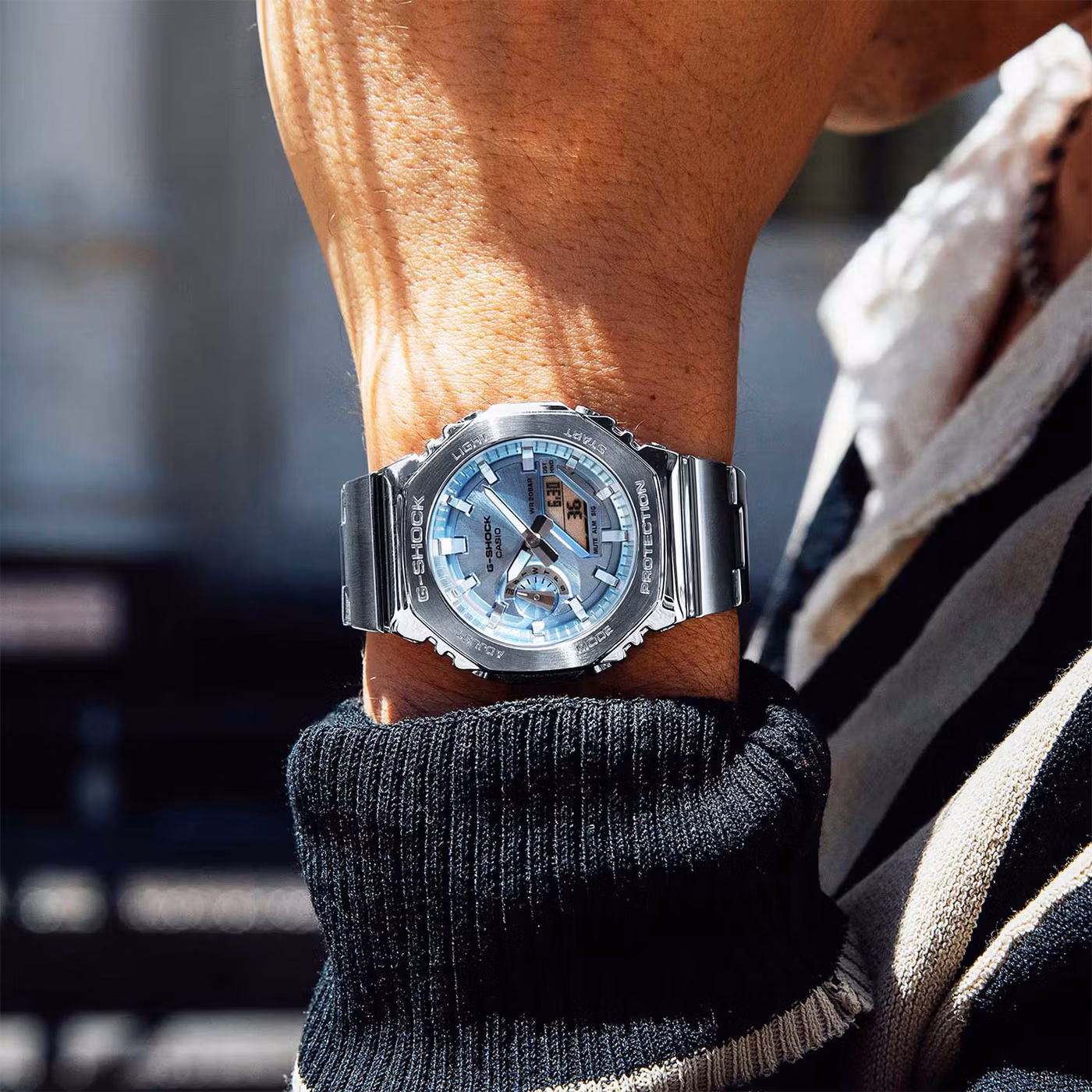Casio GM-2110D-2A