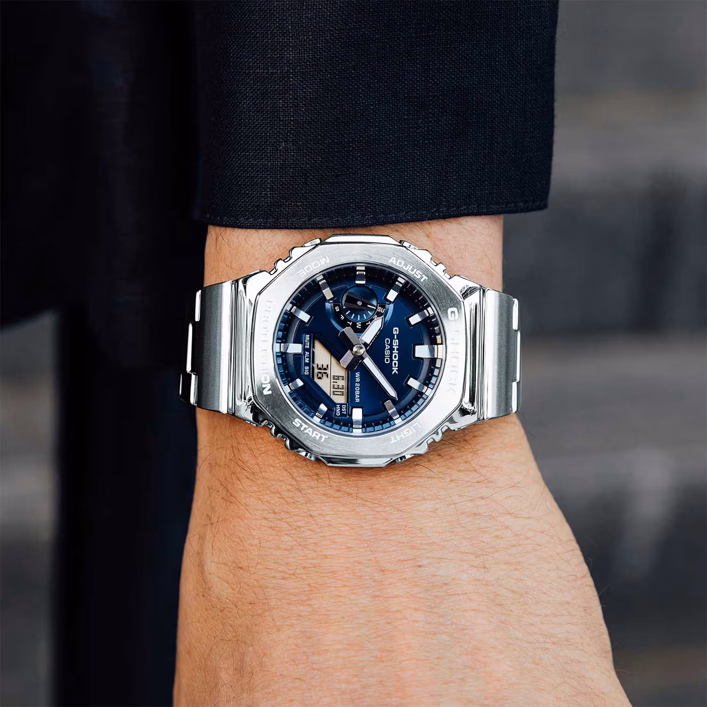 Casio GM-2110D-2B