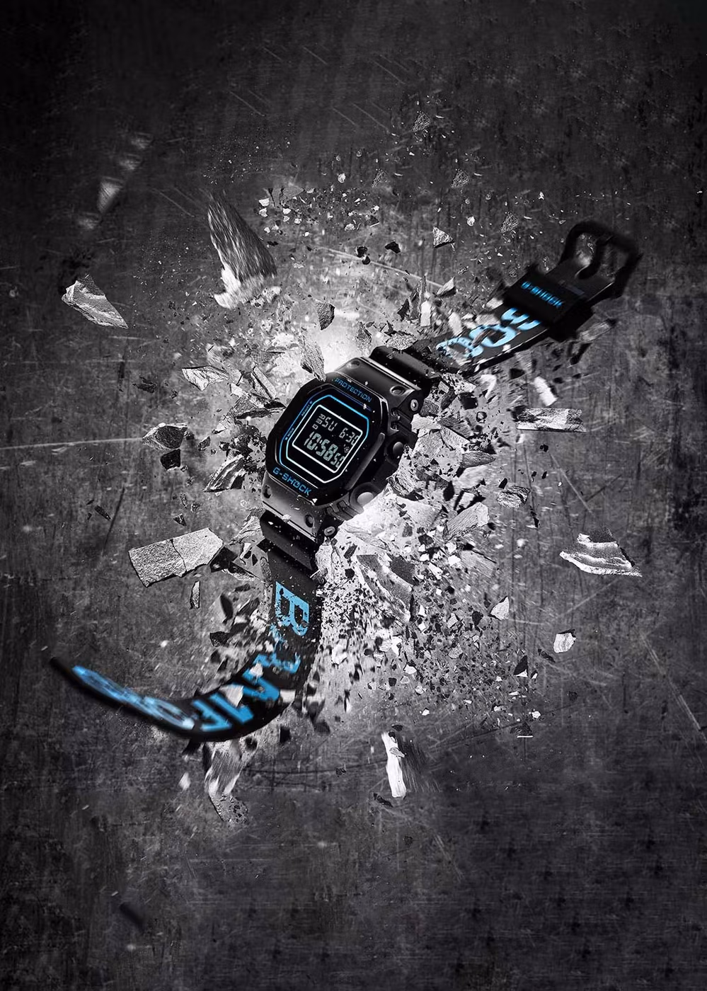 Casio GM-5600BWD-1