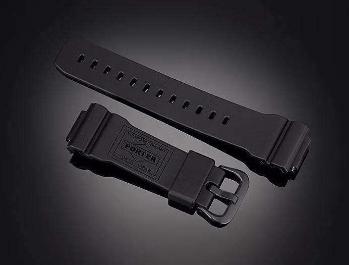 Casio GM-5600EY-1