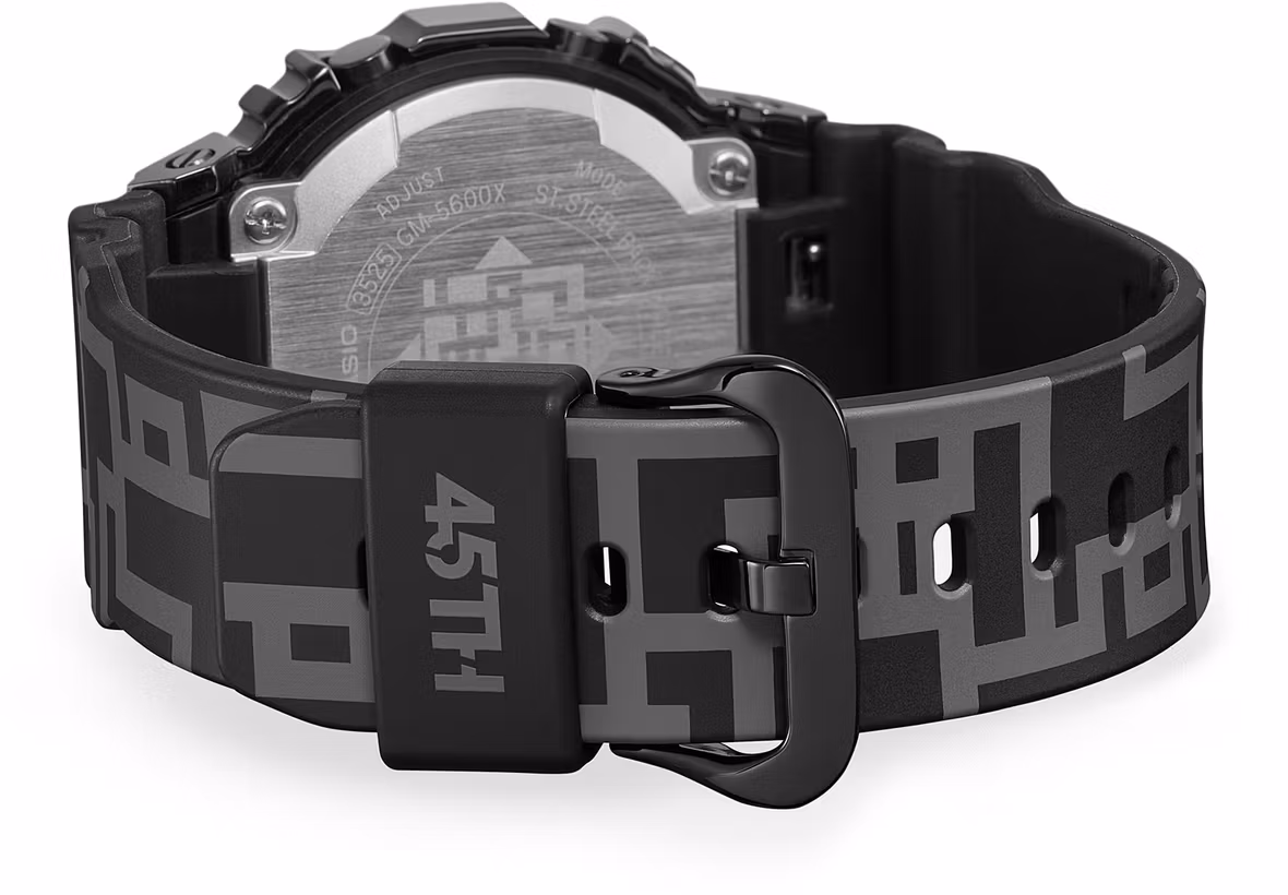 Casio GM-5600HT26-1