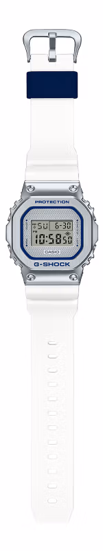 Casio GM-5600LC-7PRH