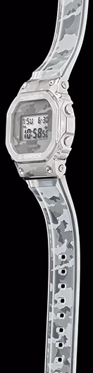 Casio GM-5600SCM-1