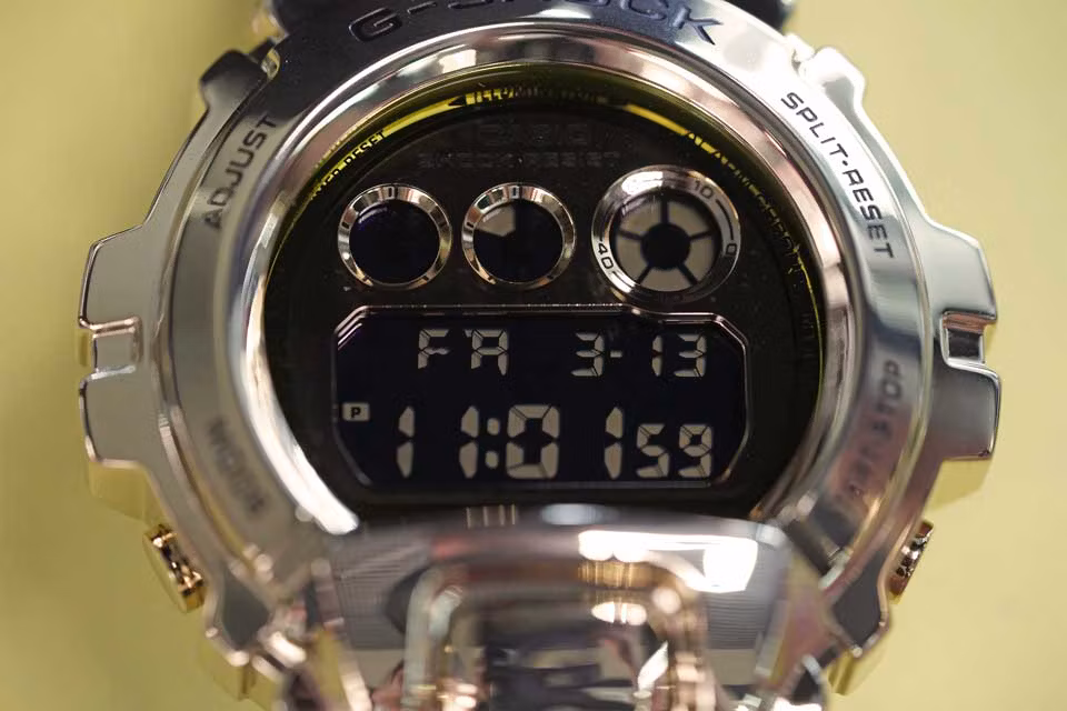 Casio GM-6900-1