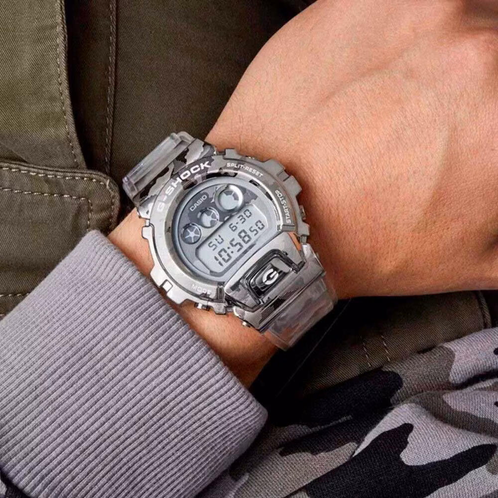 Casio GM-6900SCM-1