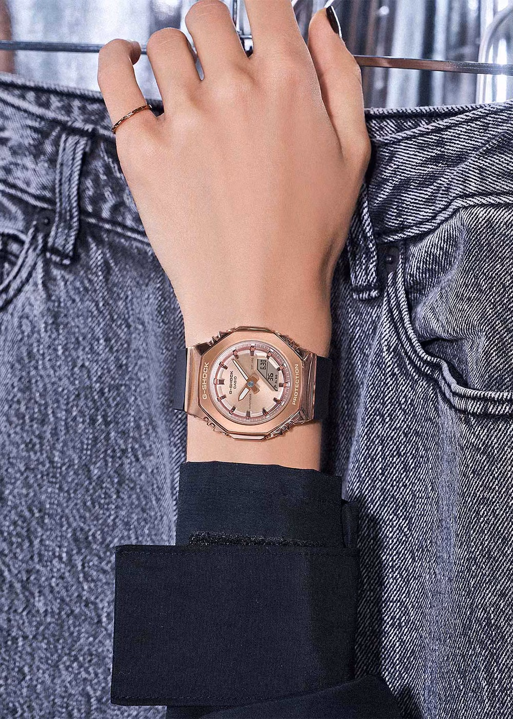 Casio GM-S2110PG-1A4