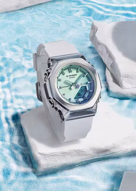 Casio GM-S2110SR-7A