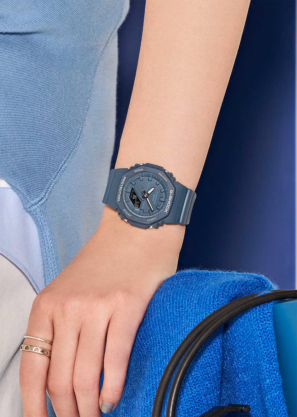 Casio GMA-P2100BA-2A