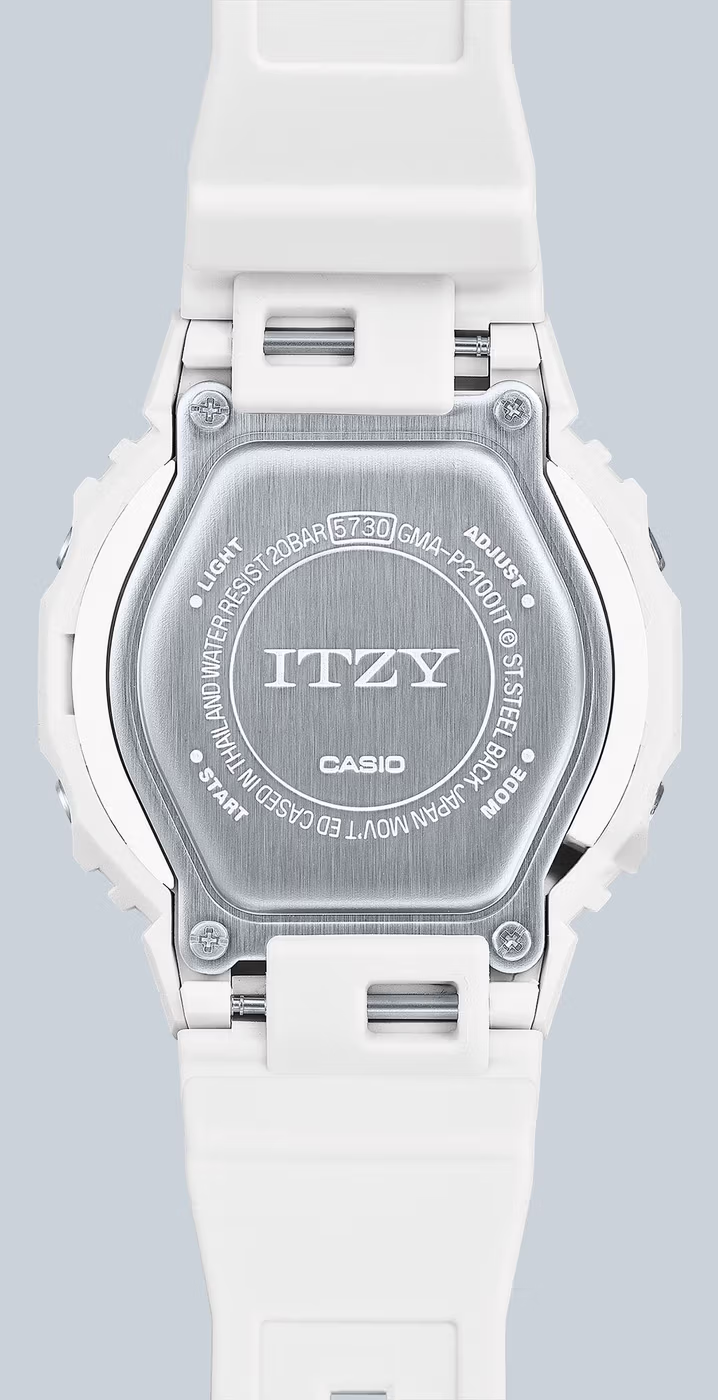 Casio GMA-P2100IT-7A
