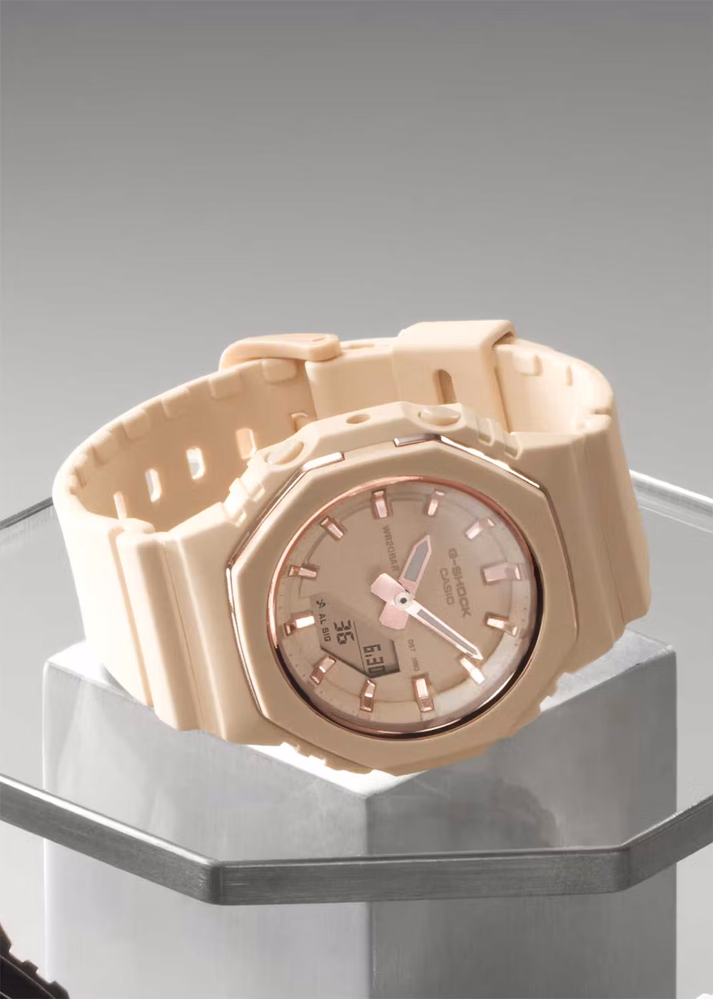 Casio GMA-P2110-4A