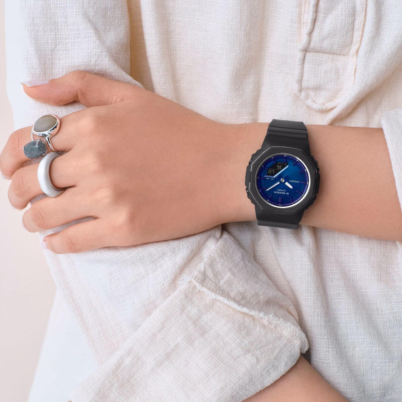 Casio GMA-P2110SC-2A