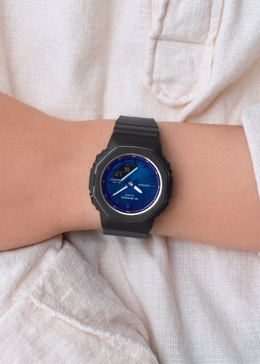Casio GMA-P2110SC-2A
