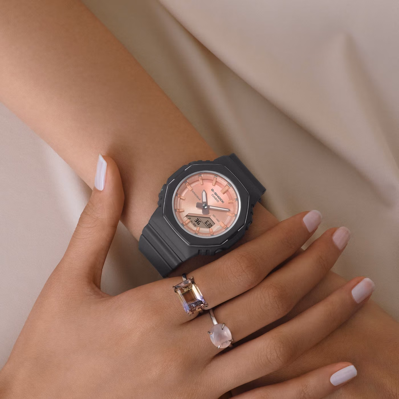 Casio GMA-P2110SC-4A