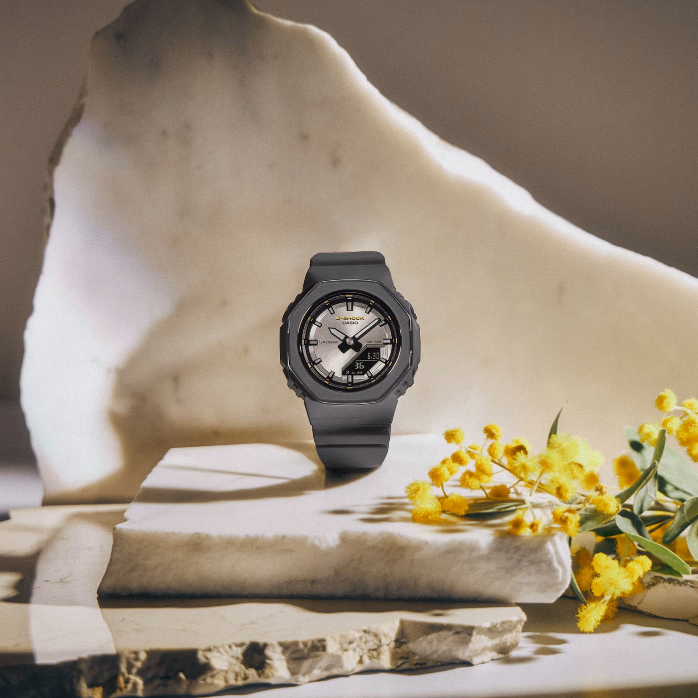 Casio GMA-P2126W-8A