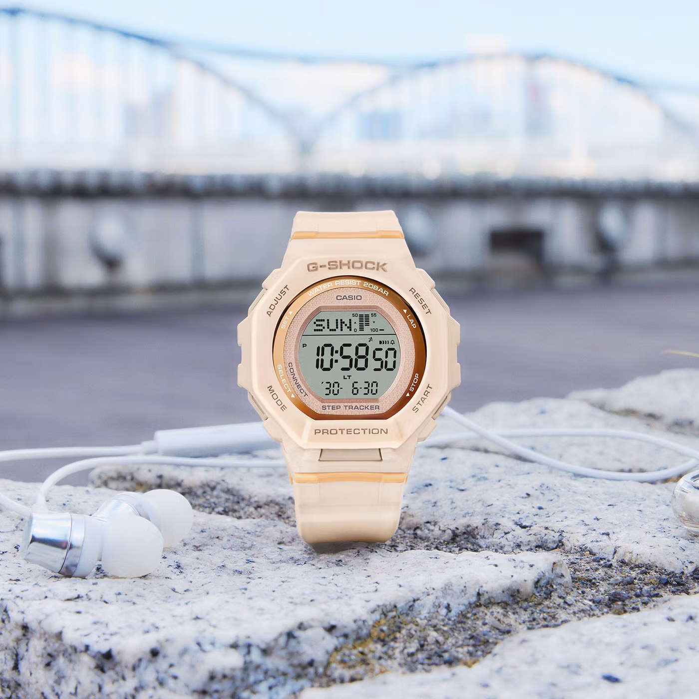 Casio GMD-B300-4