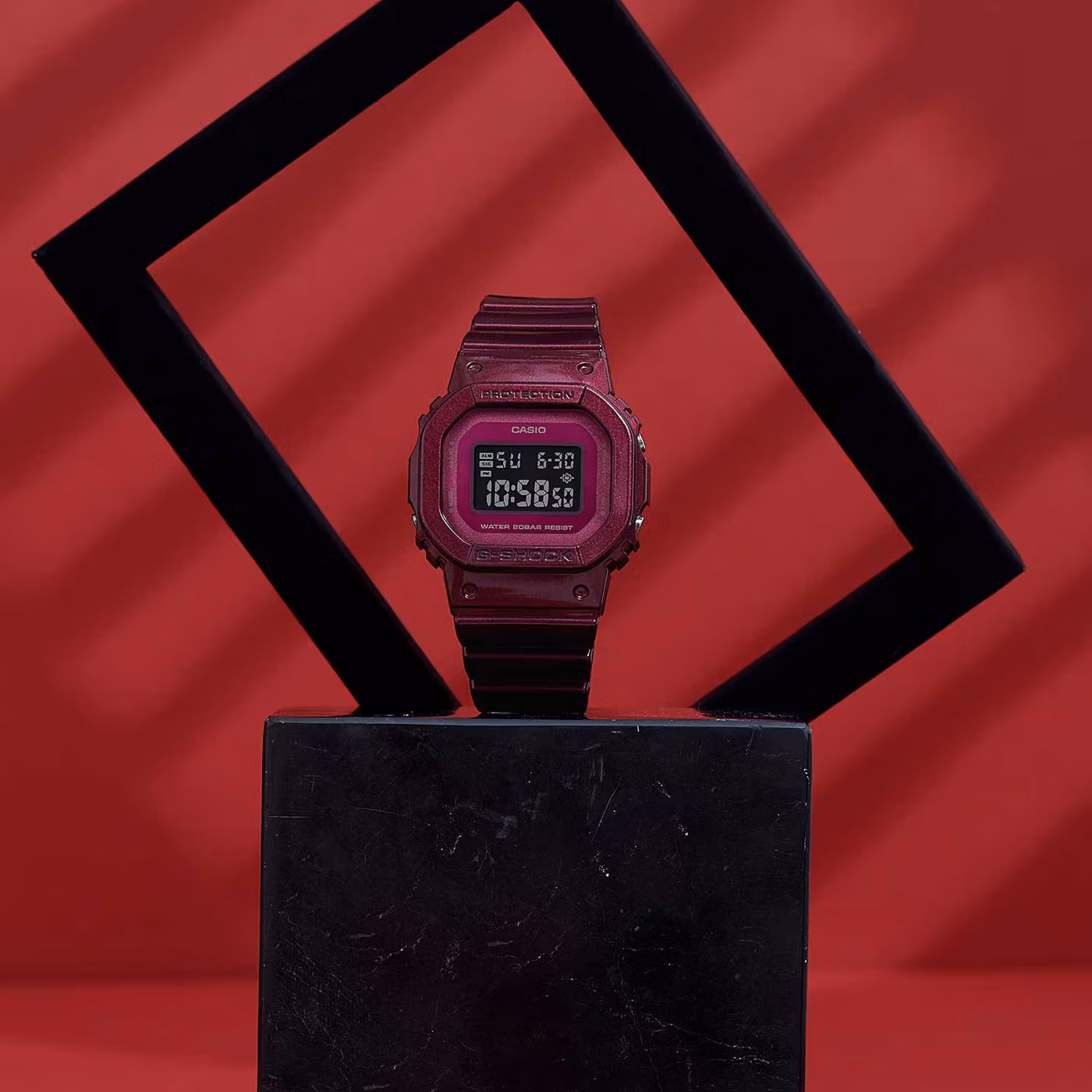 Casio GMD-S5600RB-4