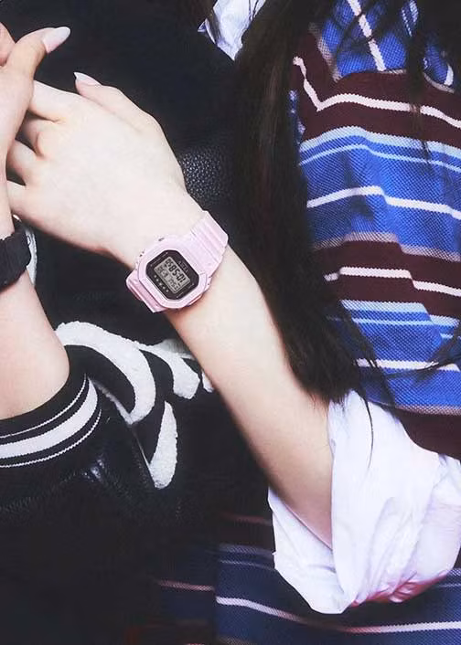 Casio GMD-S5610IT-4B