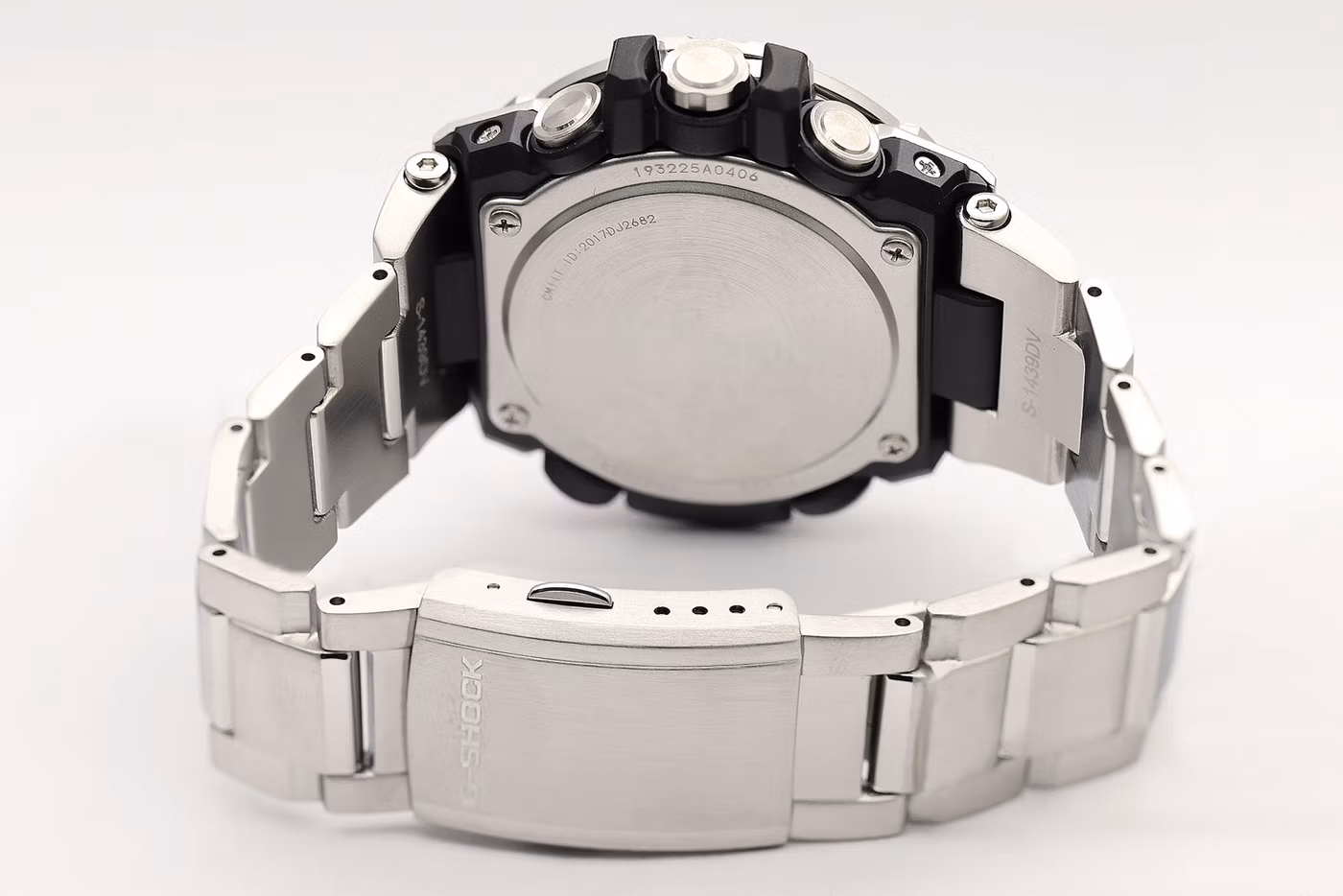 Casio GST-B100D-1A