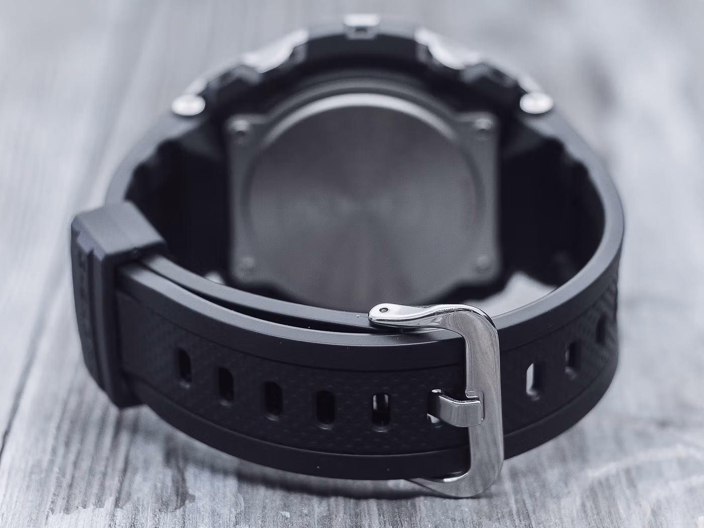 Casio GST-W110-1A