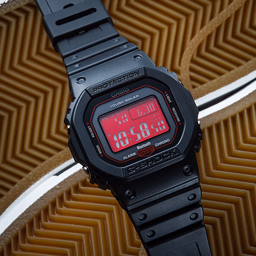Casio GW-B5600AR-1