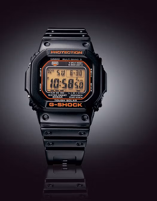 Casio GW-M5600R-1