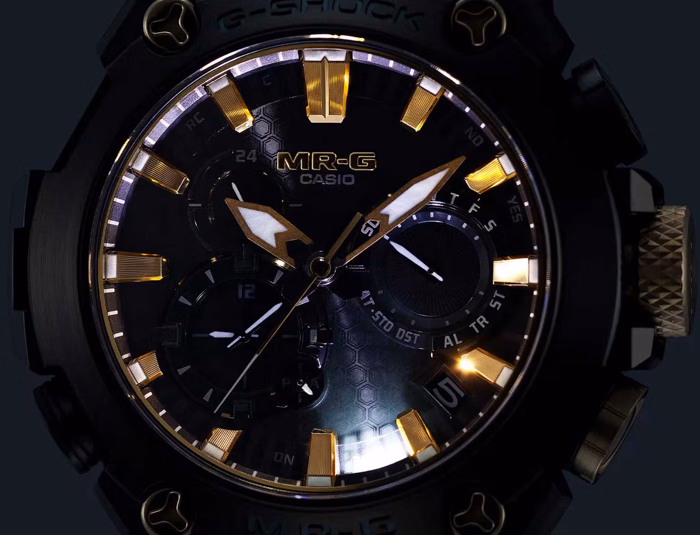 Casio MRG-B2000RG-3A