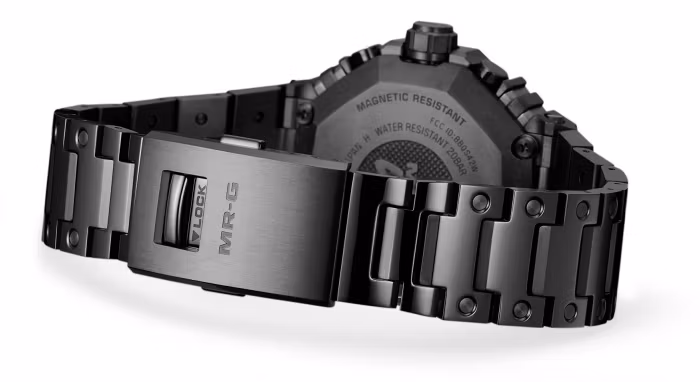 Casio MRG-B2100B-1A