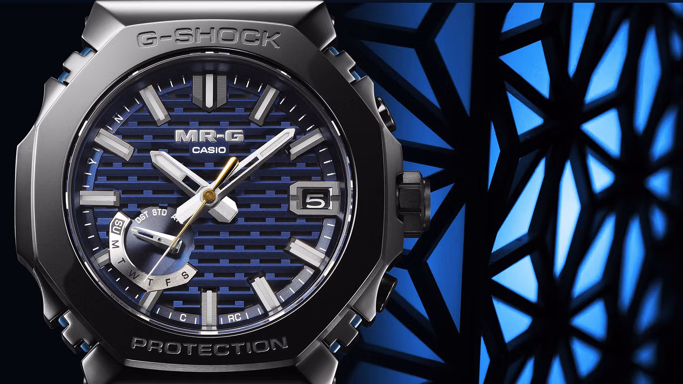 Casio MRG-B2100R-2A