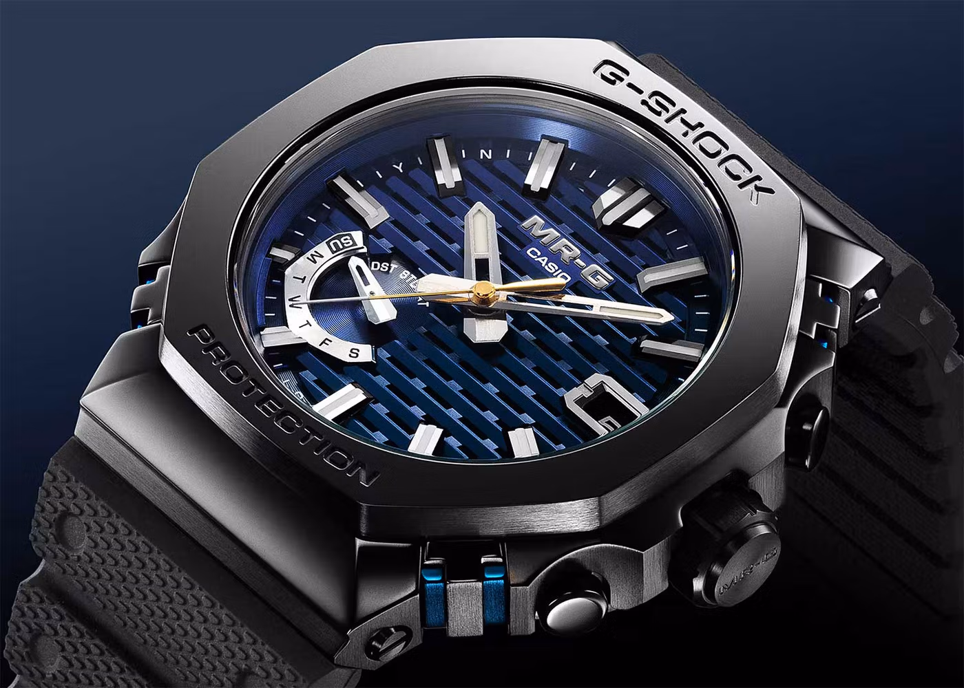 Casio MRG-B2100R-2A