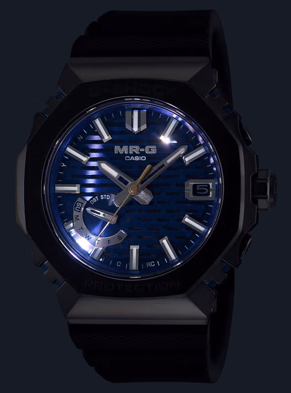 Casio MRG-B2100R-2A