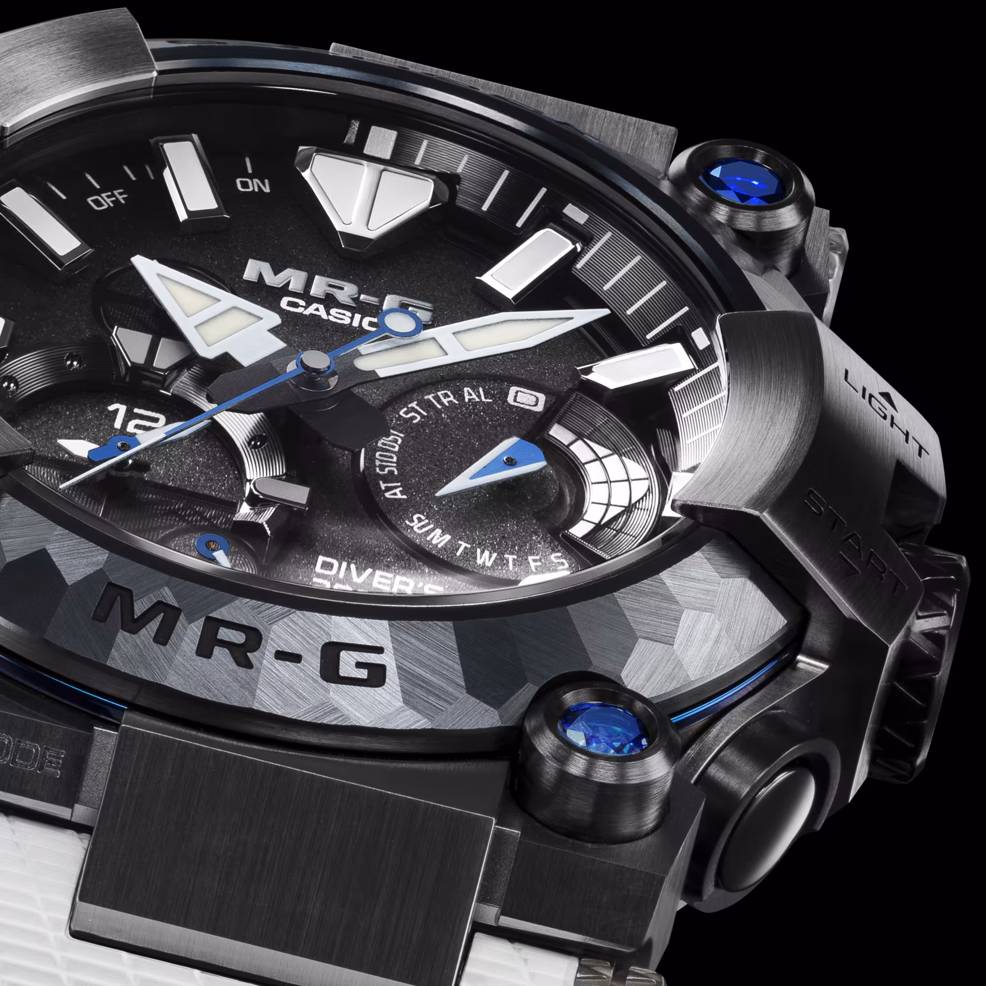 Casio MRG-BF1000EB-1A