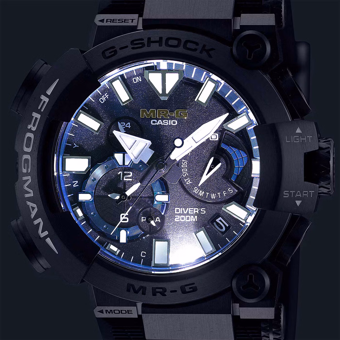 Casio MRG-BF1000R-1A