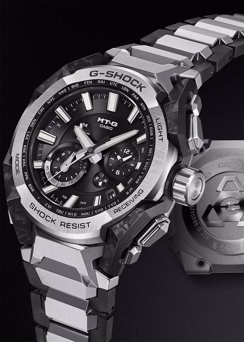 Casio MTG-B4000D-1A