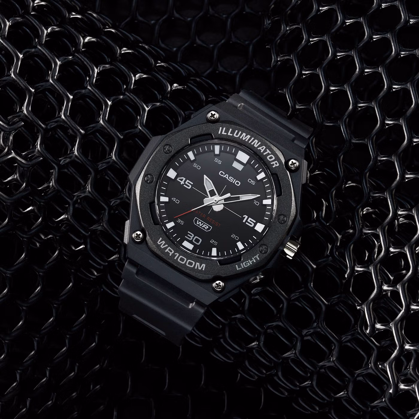 Casio MW-620H-1AV