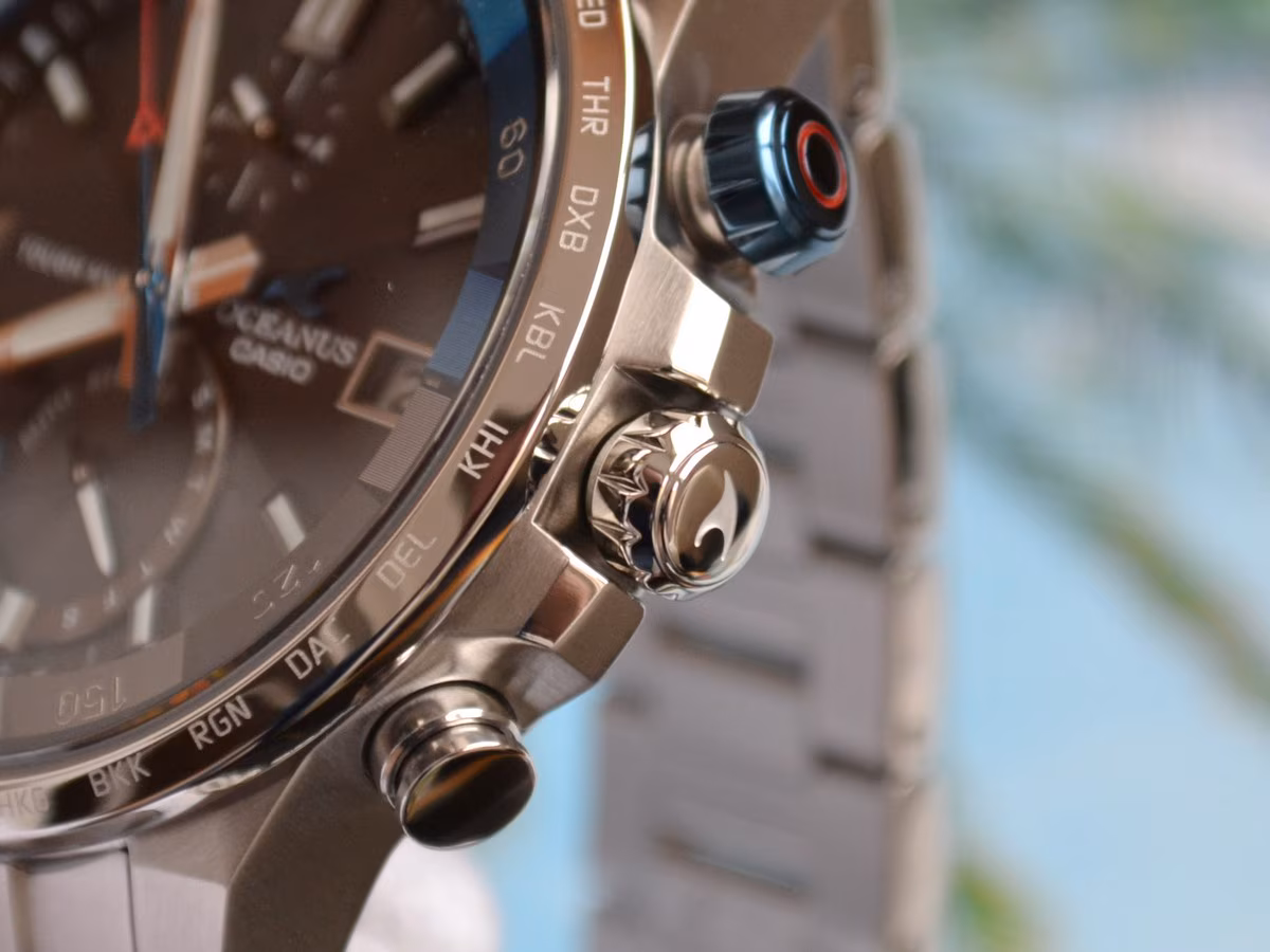 Casio OCW-P1000-1AJF-37