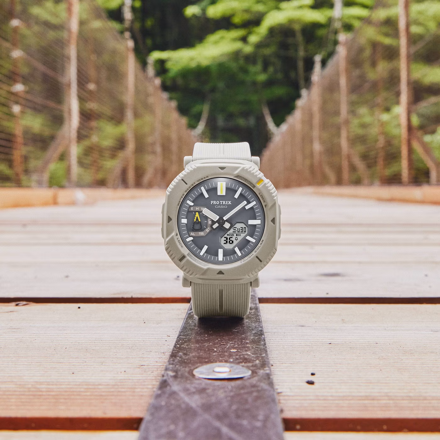 Casio PRJ-B001-7