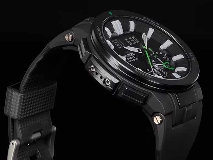 Casio PRW-7000-1A